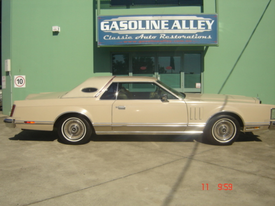 Lincoln Mark V